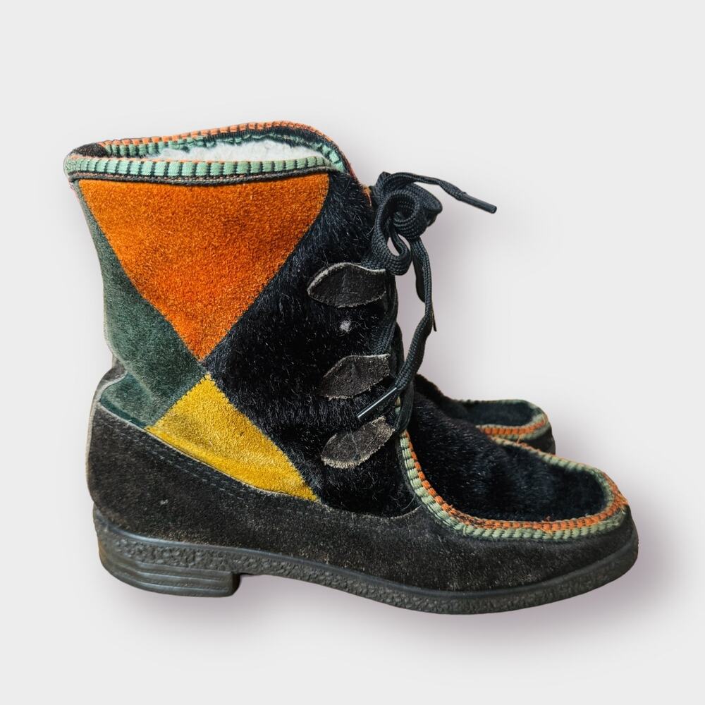 Vintage 70s Suede Patchwork Boots‎ - Picture 4 of 9